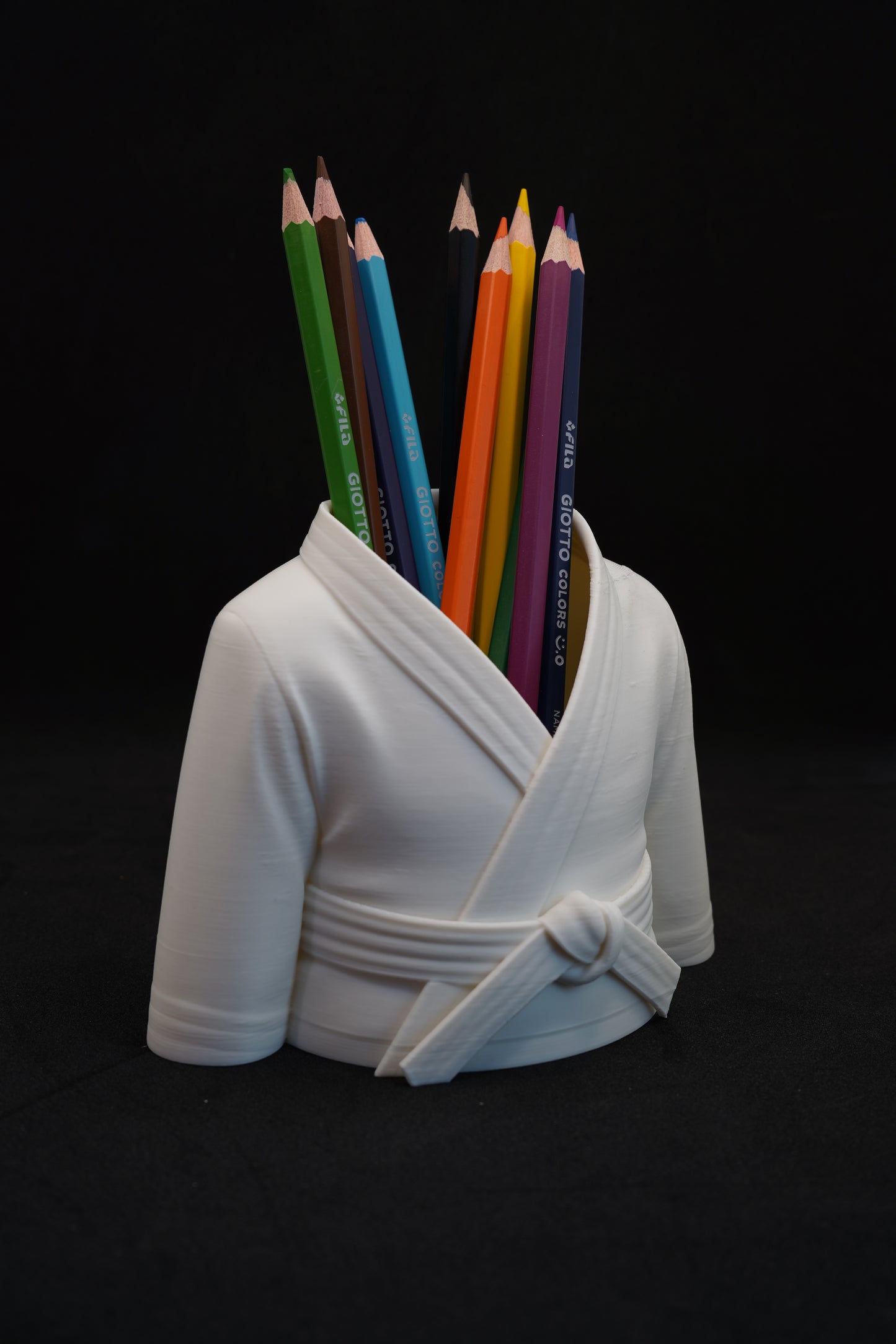 Dojo: Home Decor Portapenne Karategi in PLA